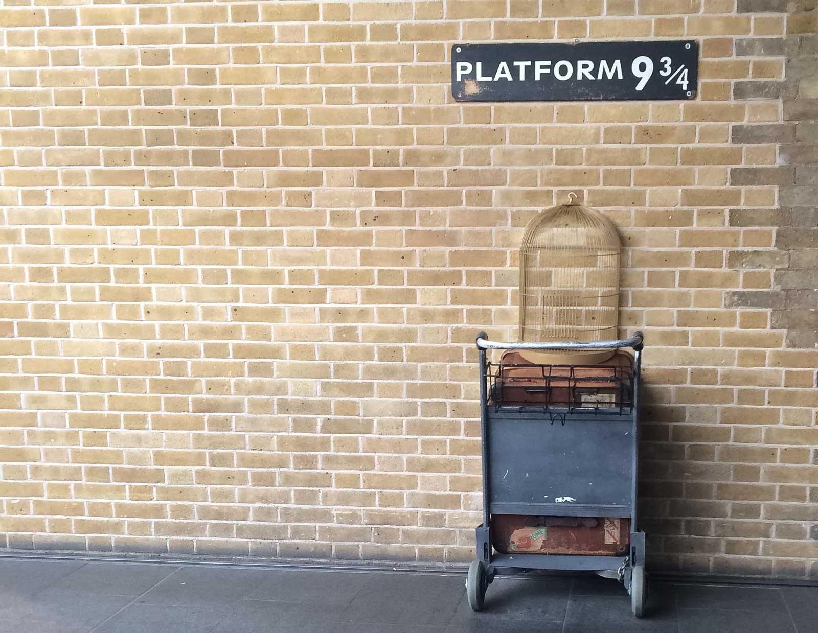 harry-potter-kings-cross.jpg