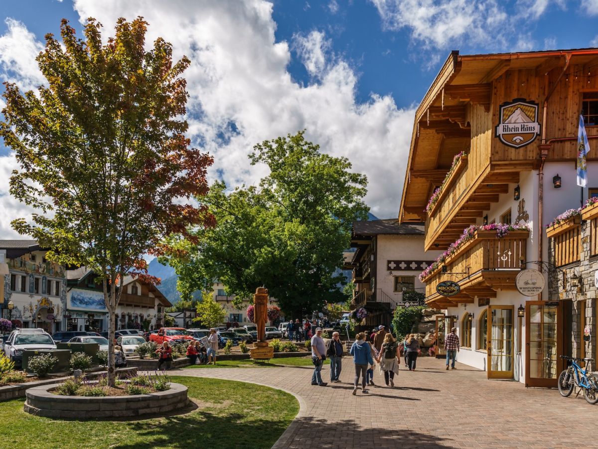 Leavenworth-Washington-cityscape-destination-1200x900.jpg