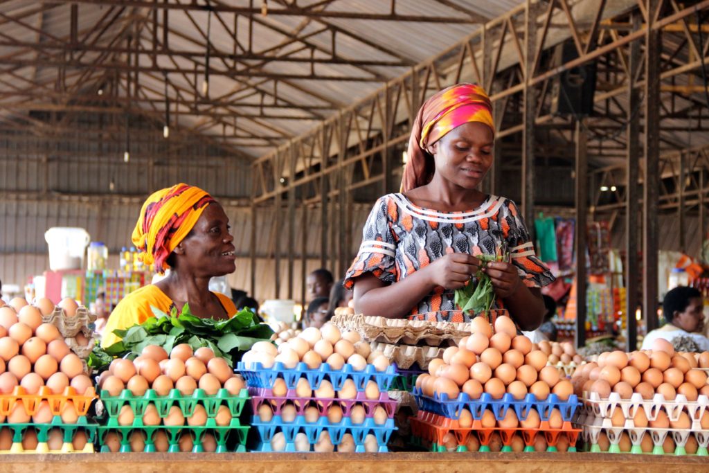 Rwandan-women-selling-eggs-at-Kimironko-Market-1024x683.jpg